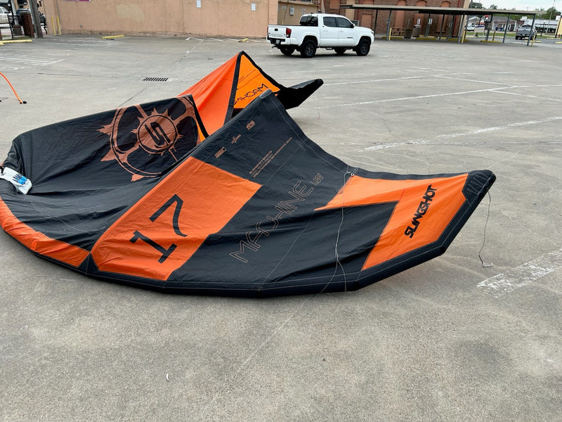 Used Slingshot Machine 17m light wind kite