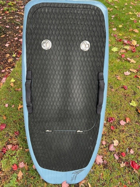 Used Lift4 4'2" Efoil with 32" propulsion and Full range battery