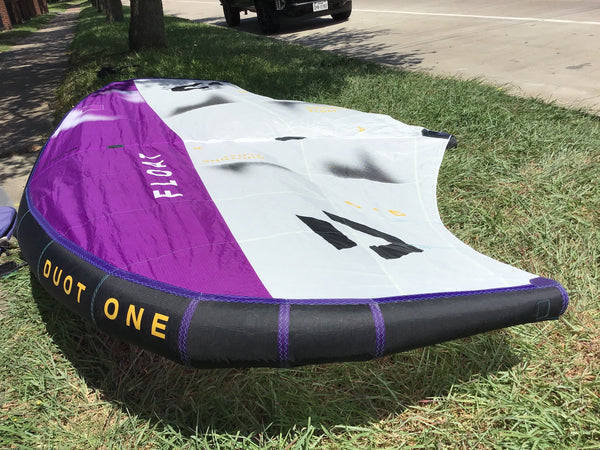Used 2025 Duotone Float 5.5m Wing with boom & wrist leash