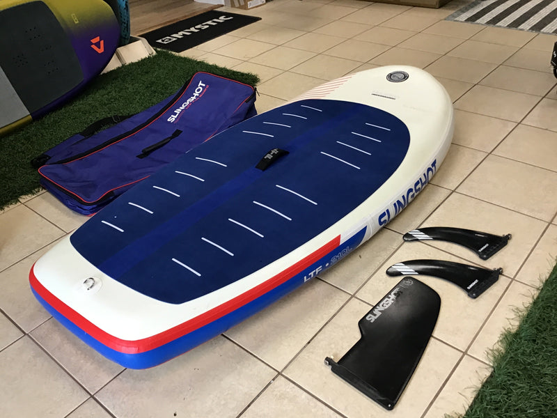 Used Slingshot LTF 210L wingboard