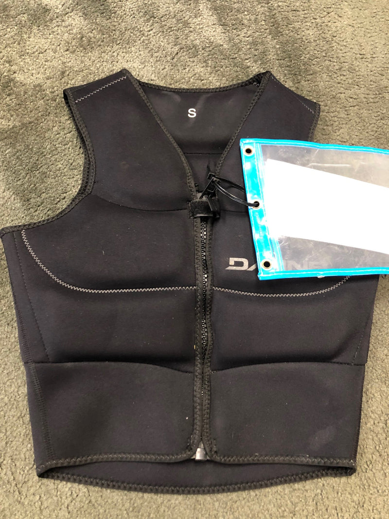 Used Dakine Surface Vest size Small