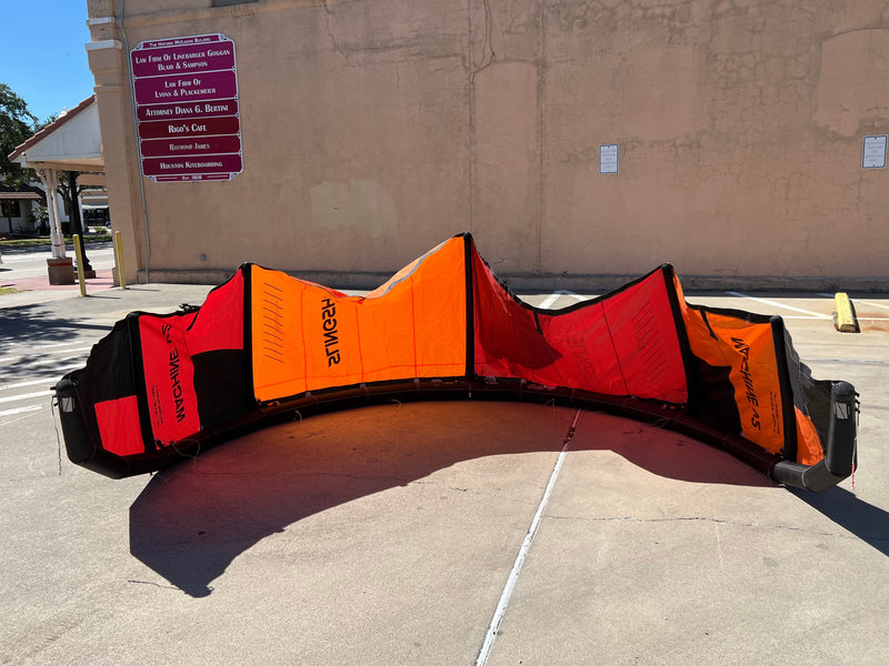Used 2023 Slingshot Machine V2 8m Kite only